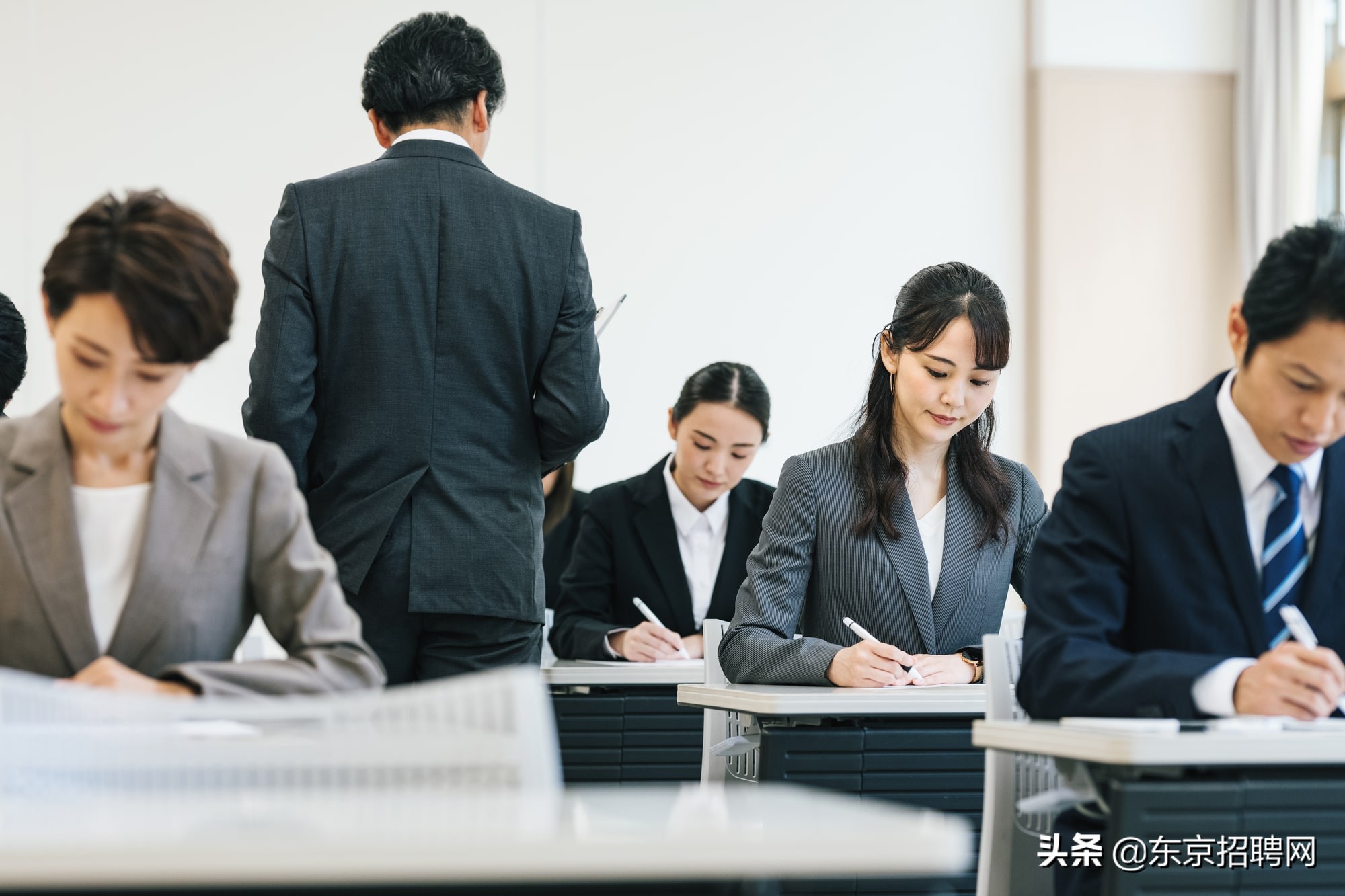 终身雇佣制一定适合打工人吗?这都可以