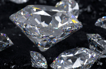 河南人掀翻钻石行业游戏规则，上万钻石要卖白菜价？